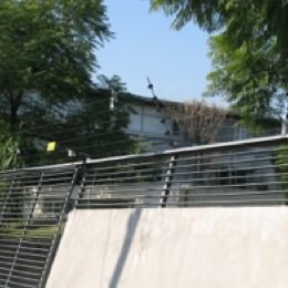 Aisladores regulables para varillas